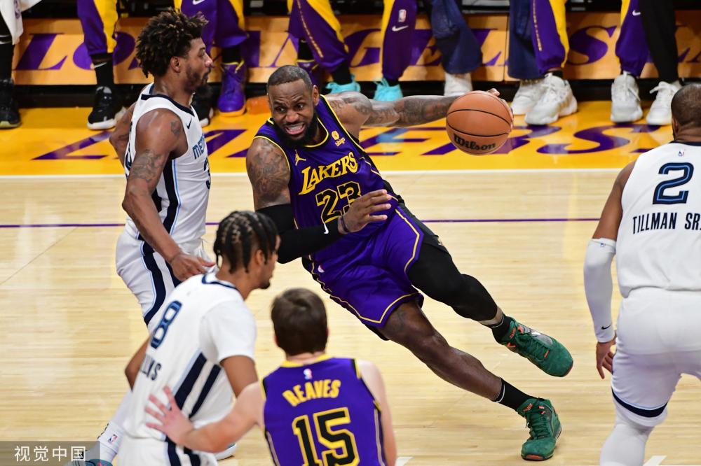 篮赛场上最 篮赛场上最