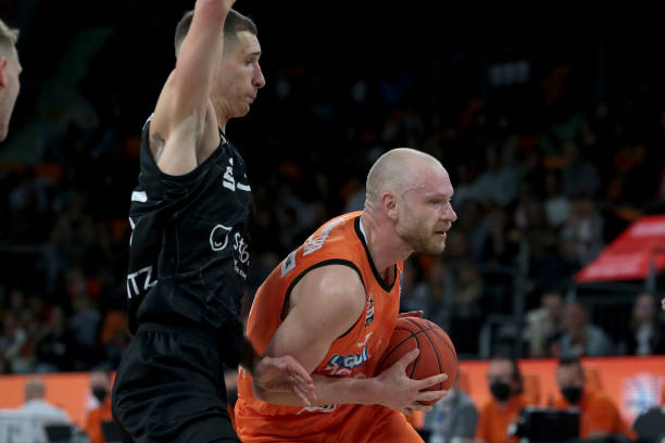 更多的备战 更多的备战