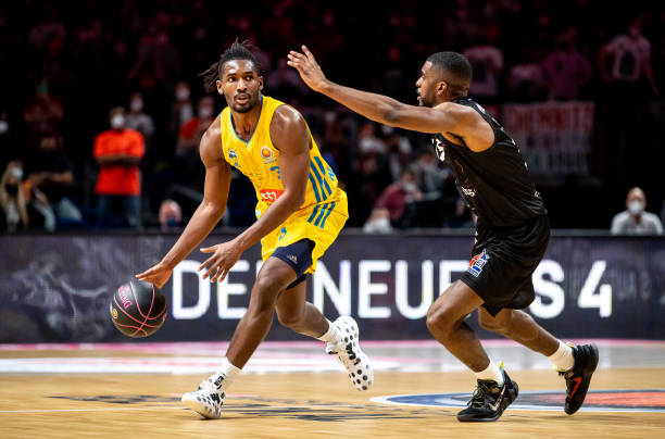 的多重防线 的多重防线