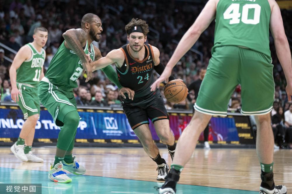 运动员与裁 运动员与裁